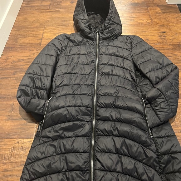 GAP women lightweight long hooded black puffer size small - Picture 2 of 9